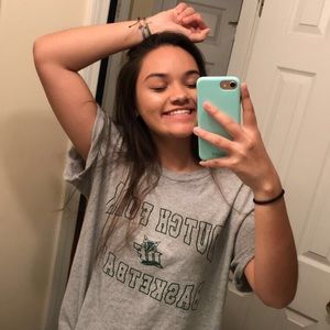 Meet your Posher, Bella